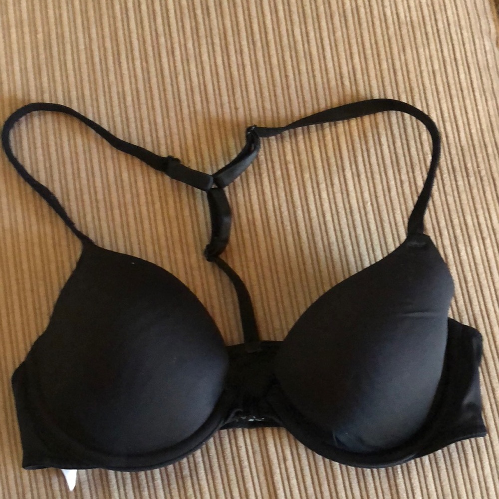 black bra from PINK